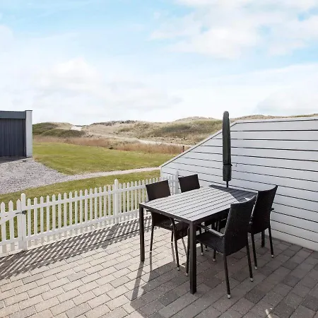 4 Person Holiday In *
